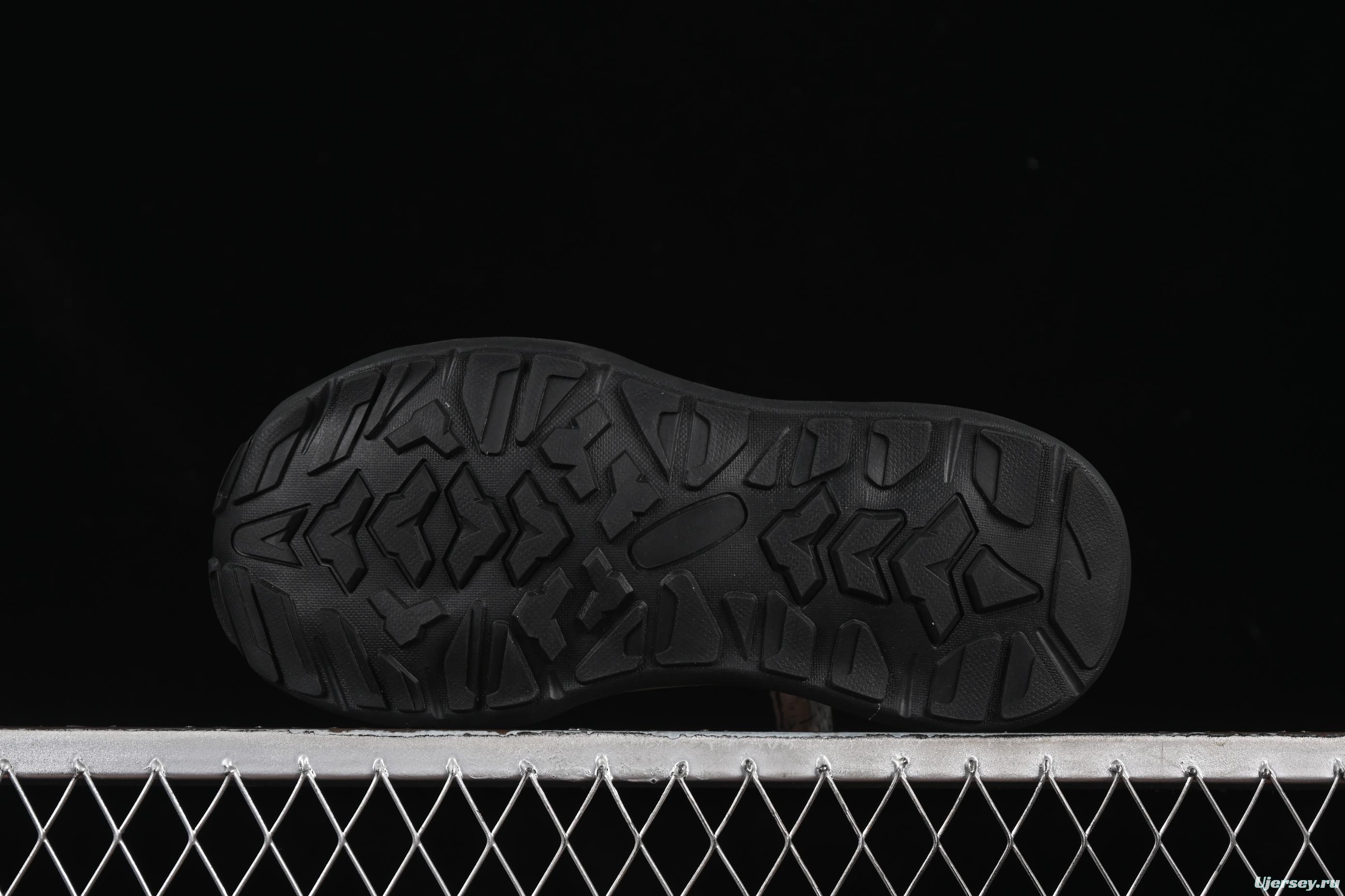 ECCO Off Trail Series Outdoor Sport Toe-Covering Leisure Sandals - 68936801001