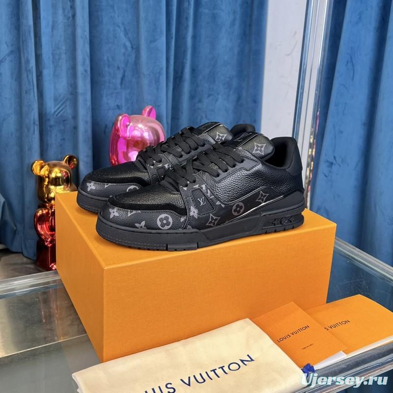 2025 Unisex Louis Vuitton Black Grey Leather Trainer