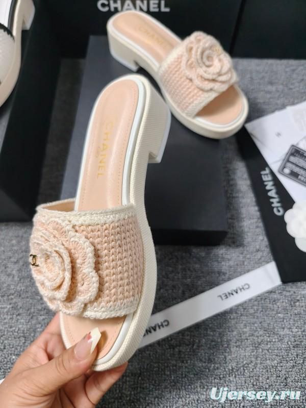 2025 Women Chanel Beige Fabric Slippers CC Logo LY00000