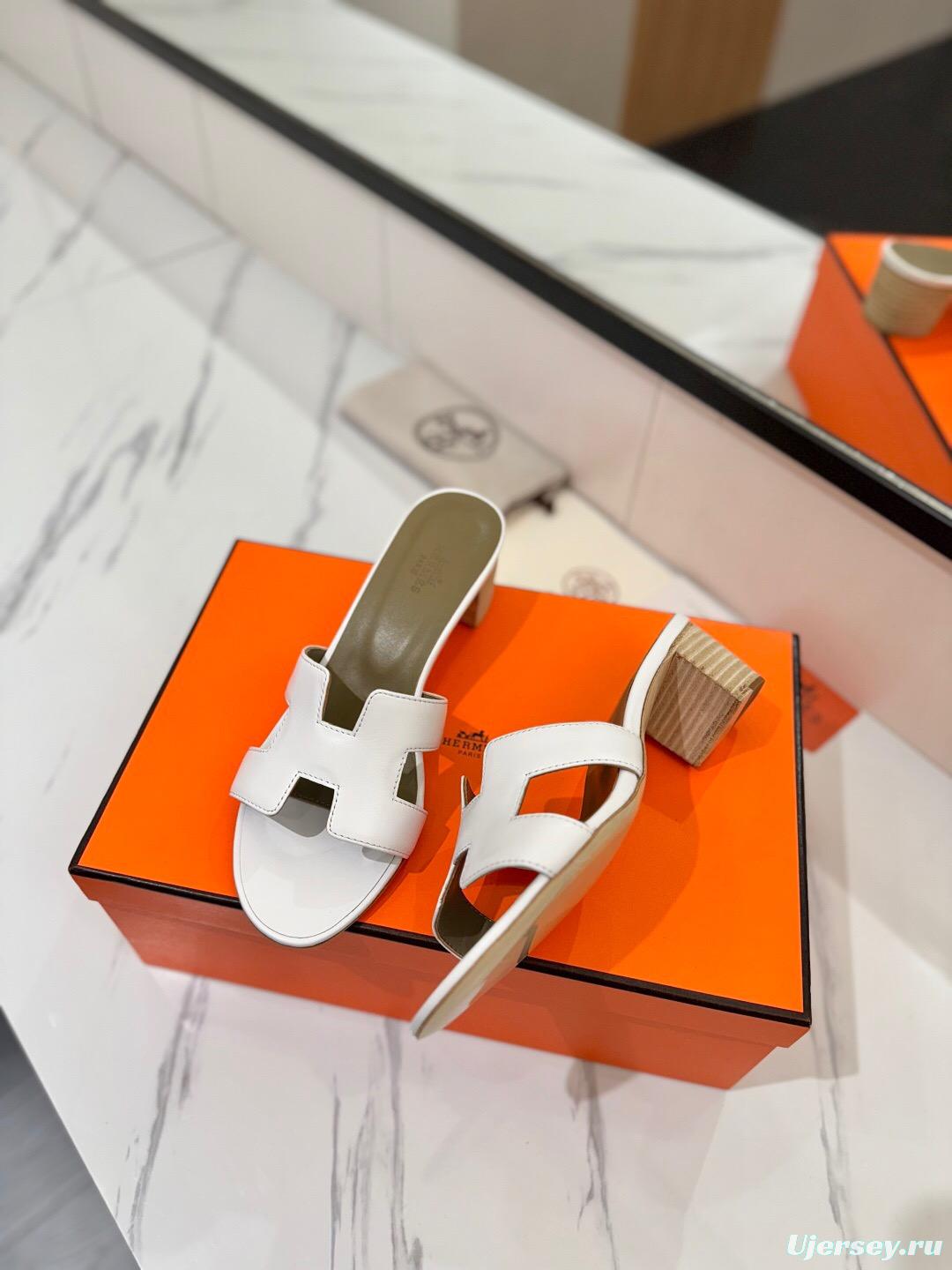 2025 Women Hermès White Leather Sandals