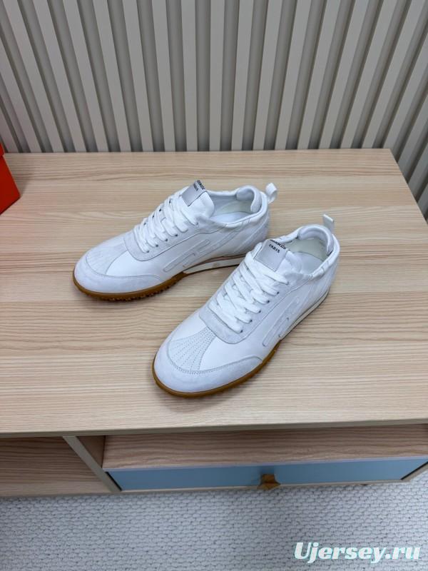 2025 Unisex Hermès White Suede Down Fabric Sneakers Top Version LY00310
