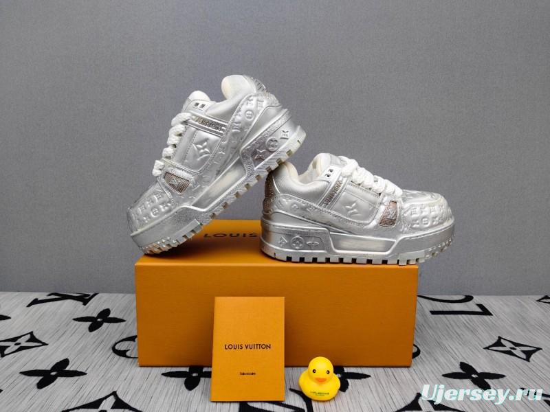 2025 Unisex Louis Vuitton Silver Leather LV Trainer