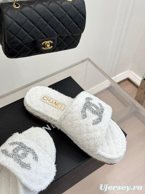 2025 Slippers Chanel White Terry Cloth Crystal CC Logo KFY00220