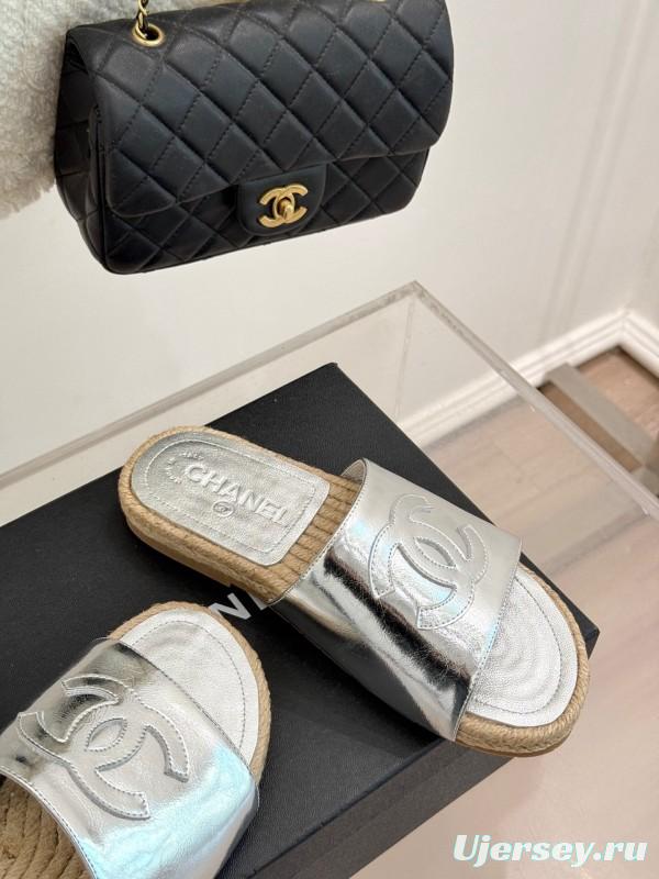 2025 Slippers Chanel Silver Leather Espadrille CC KFY00230