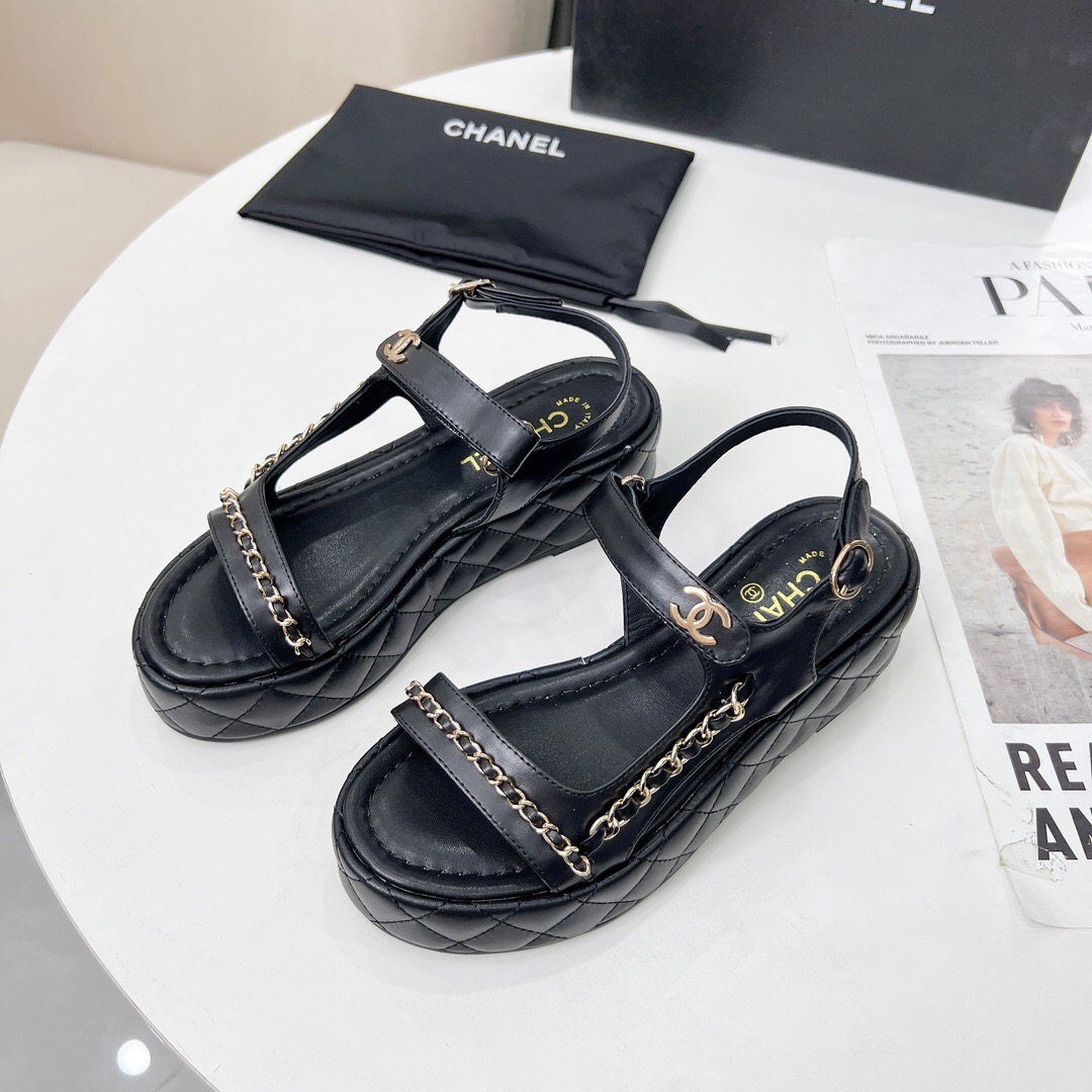 2025 Women Chanel Black Leather Sandals Chain LY00260
