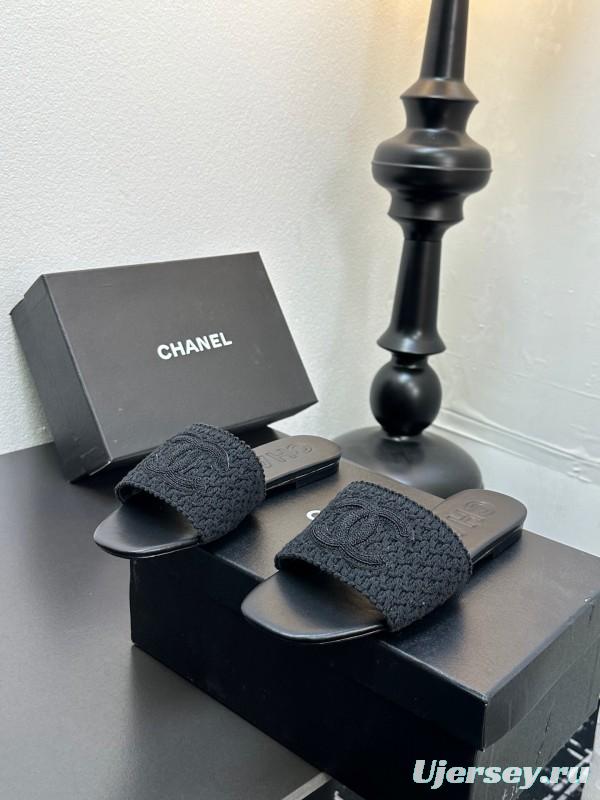 2025 Slippers CHANEL Black Fabric Slippers
