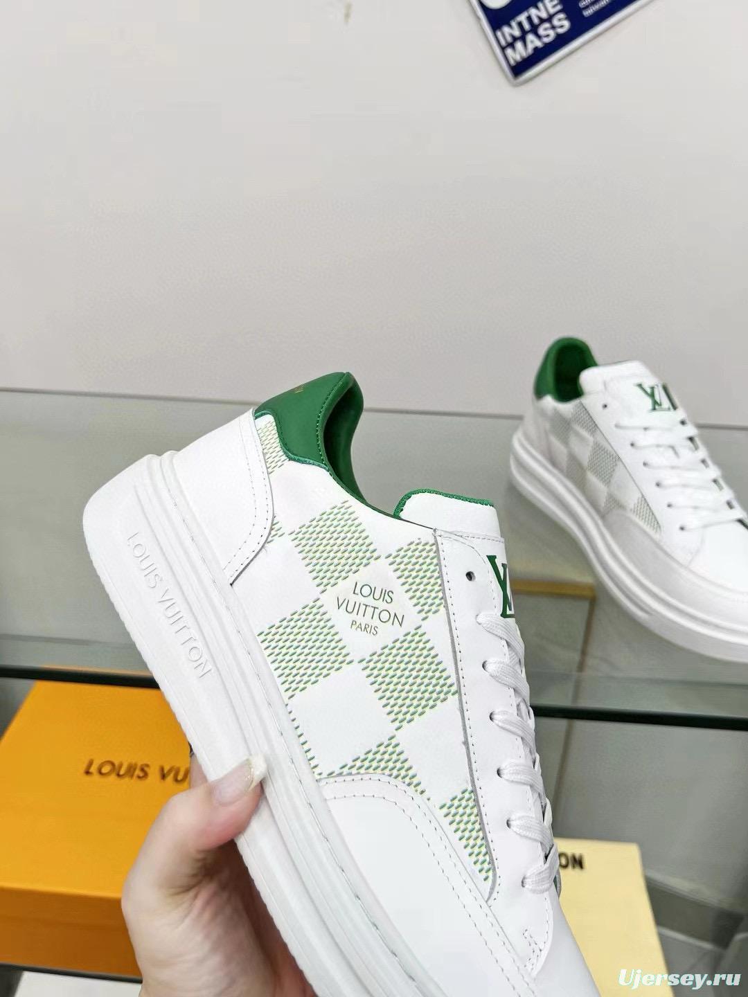 2024 Unisex Louis Vuitton Green White Leather Sneakers Maxi Damier MJ00330