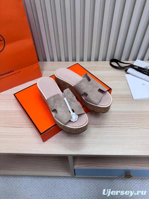 2025 Women Hermès Beige Suede Slip-On Sandals