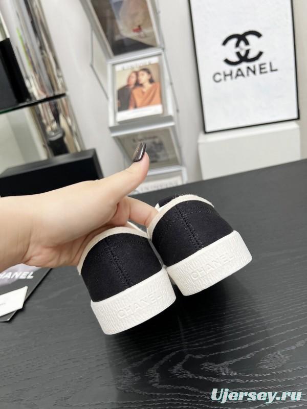 2025 Women Chanel Black Canvas Sneakers LY00230