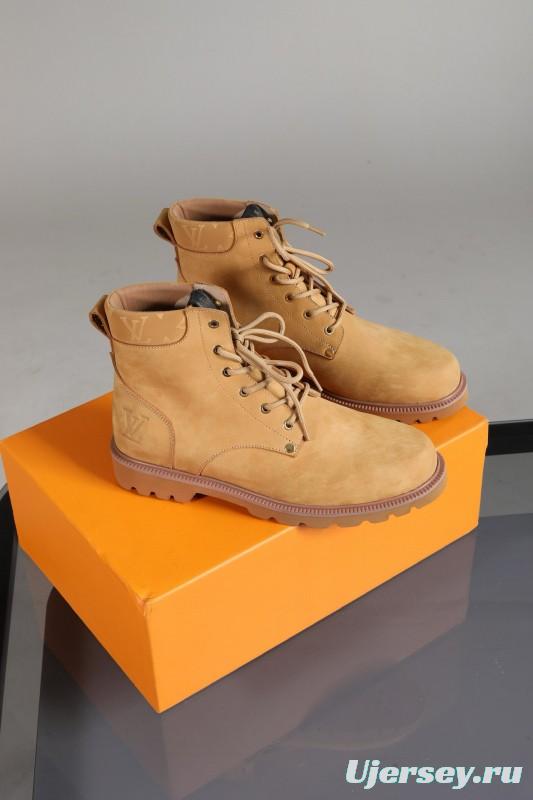 2024 Men Louis Vuitton Beige Nubuck Leather Ankle Boots MJ00470