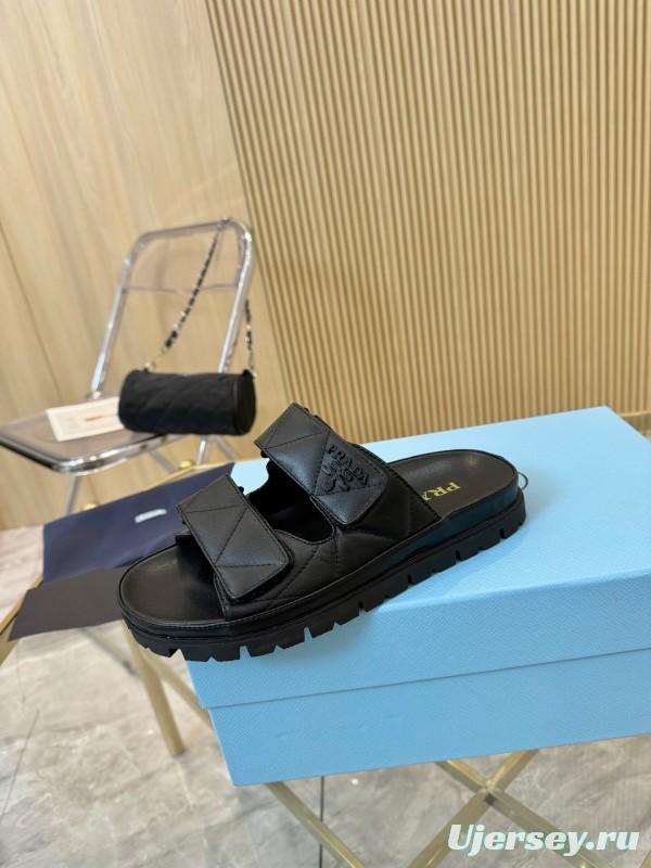 2025 Women Prada Black Leather Slippers