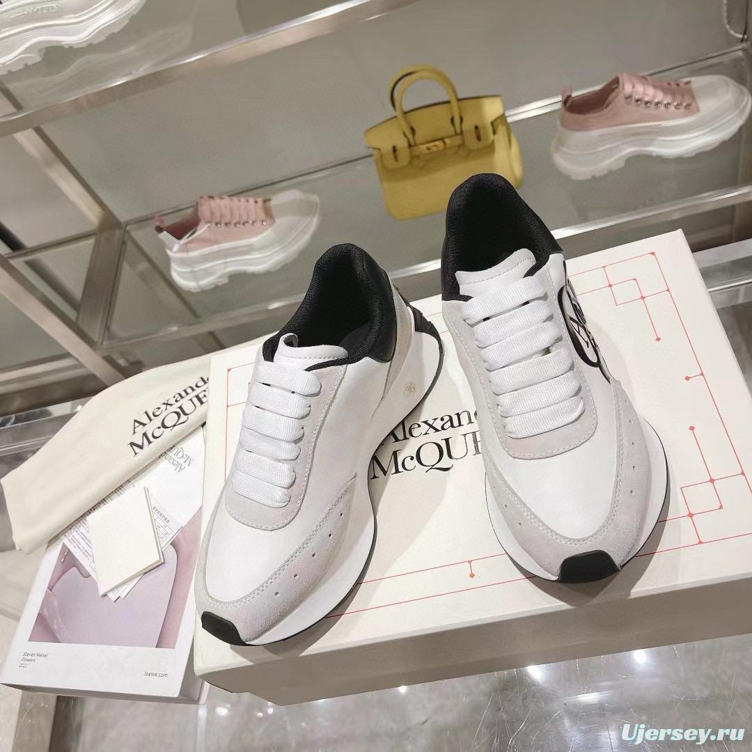2024 Unisex Alexander McQueen White Black Leather Suede Sneakers Seal Logo MJ00370