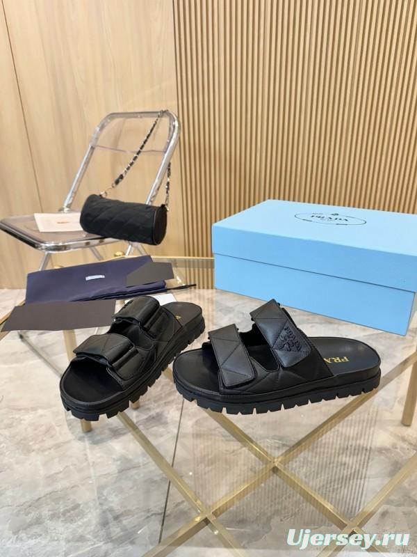 2025 Women Prada Black Leather Slippers