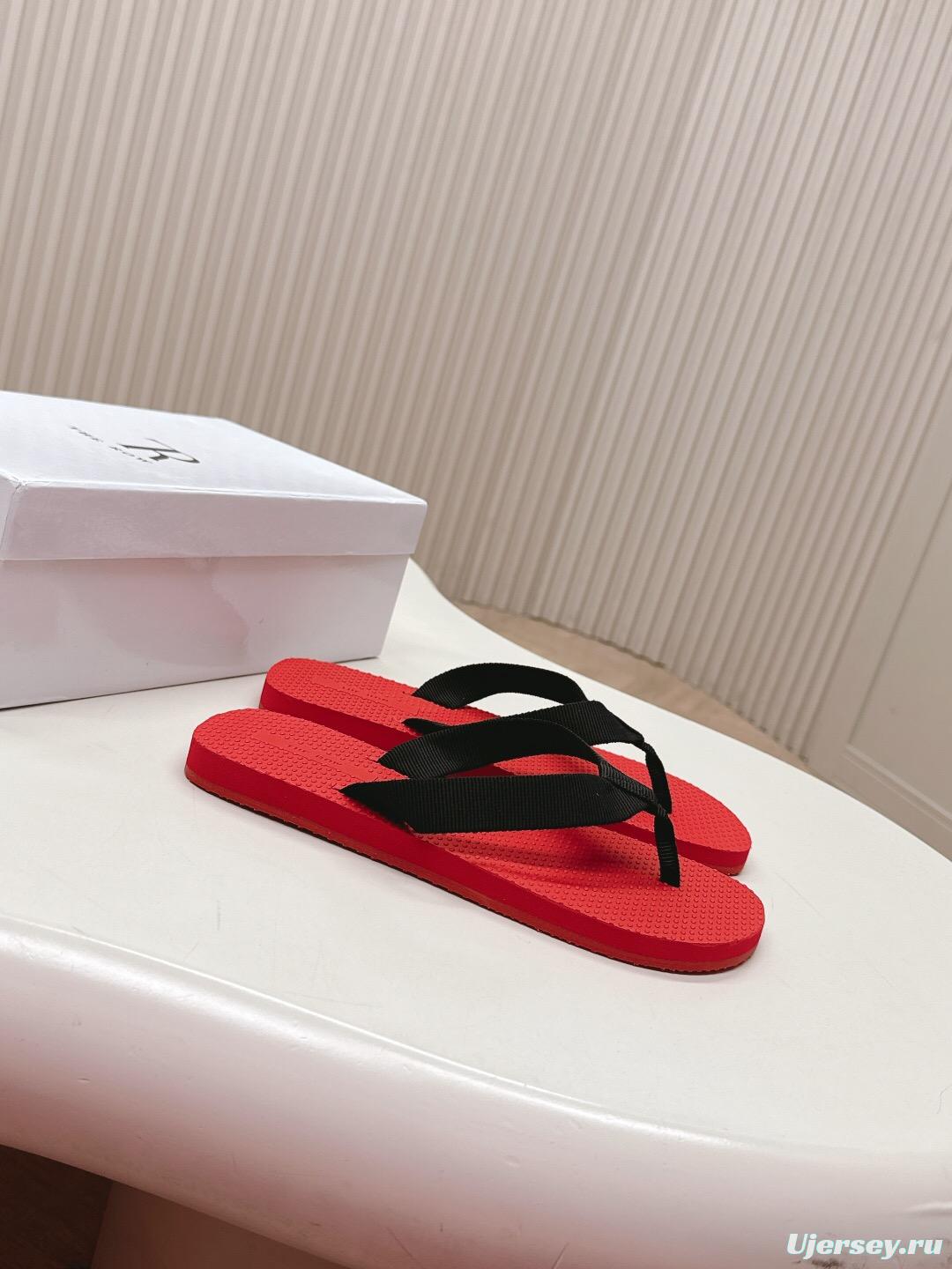 2025 The Row Red Black Rubber Slippers