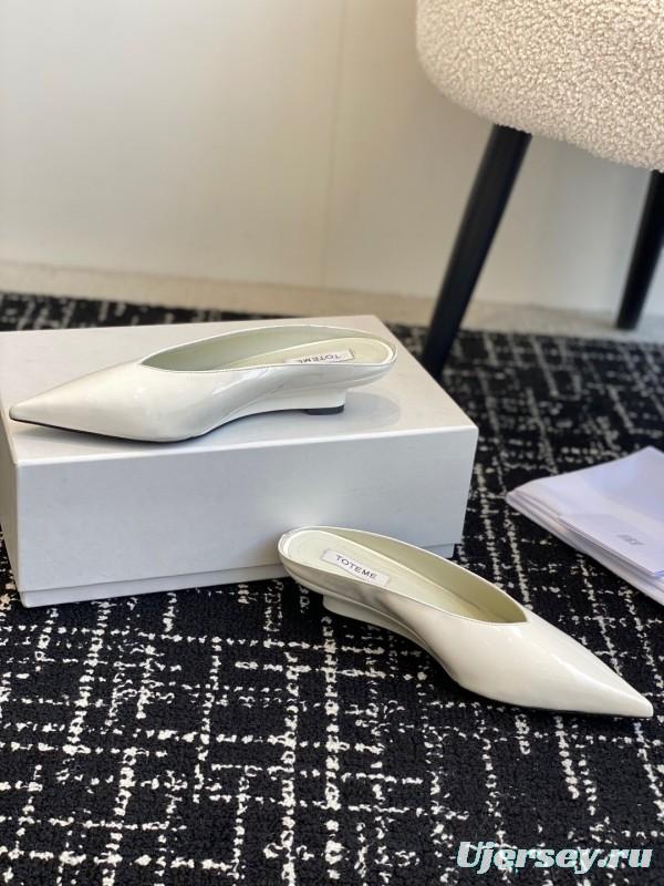 2025 Women Toteme White Patent Leather Mule Shoes