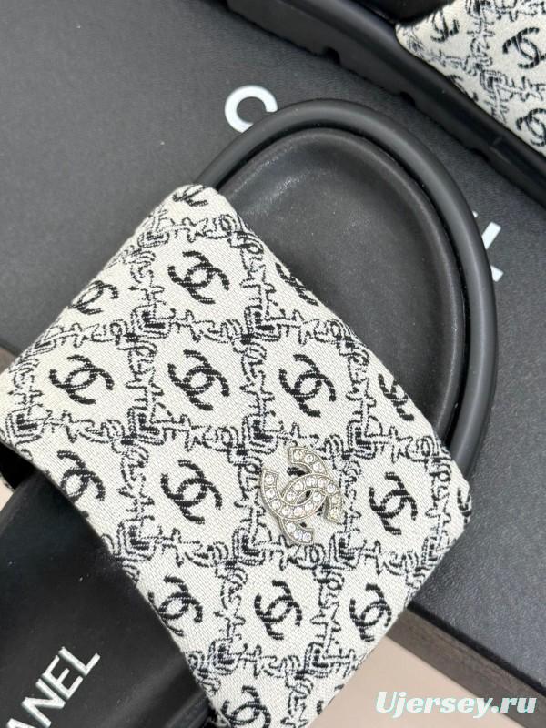 2025 Slippers Chanel Black White Nylon Slippers