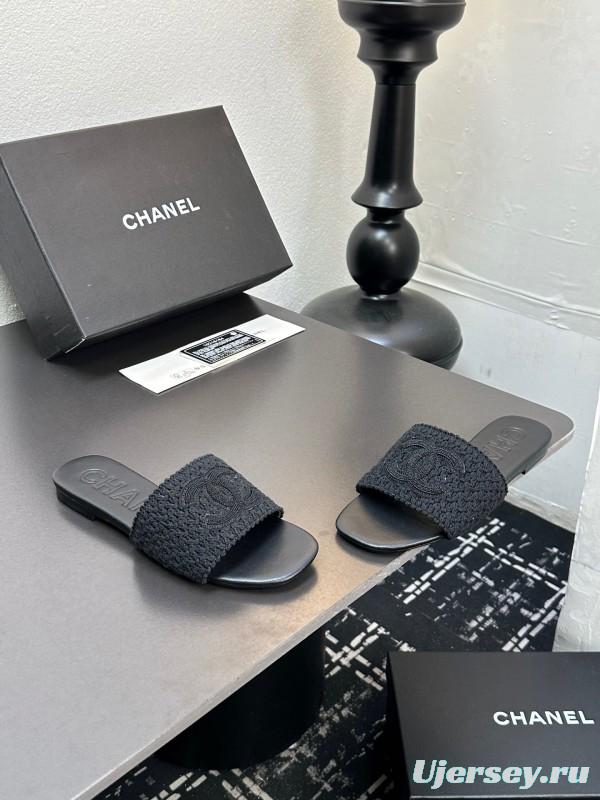 2025 Slippers CHANEL Black Fabric Slippers