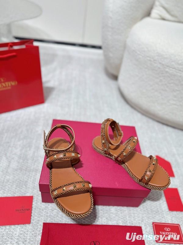 2025 Women Valentino Brown Leather Sandals Braided Craftsmanship LY00250