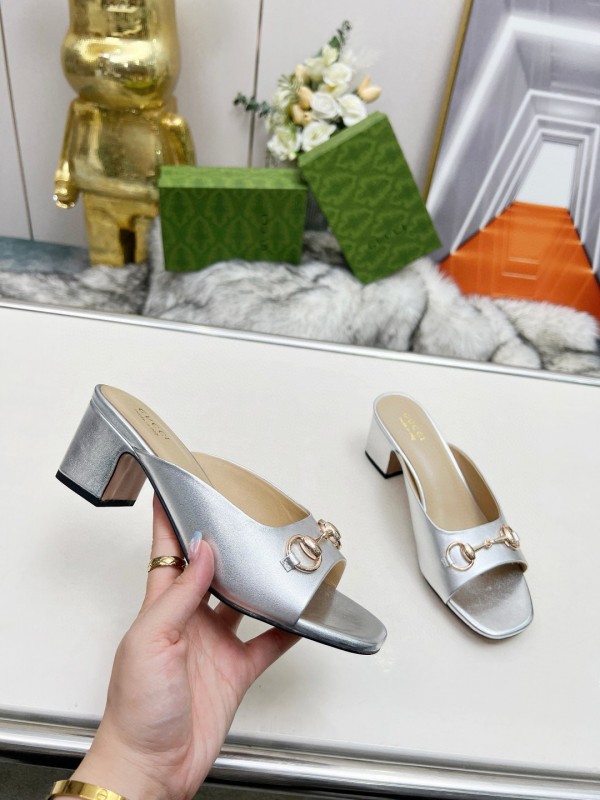 2025 Women Gucci Silver Leather Mules Horsebit MJ00180