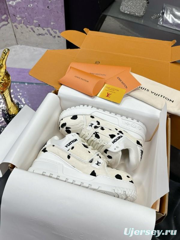 2024 Women Louis Vuitton White Black Leather Sneakers