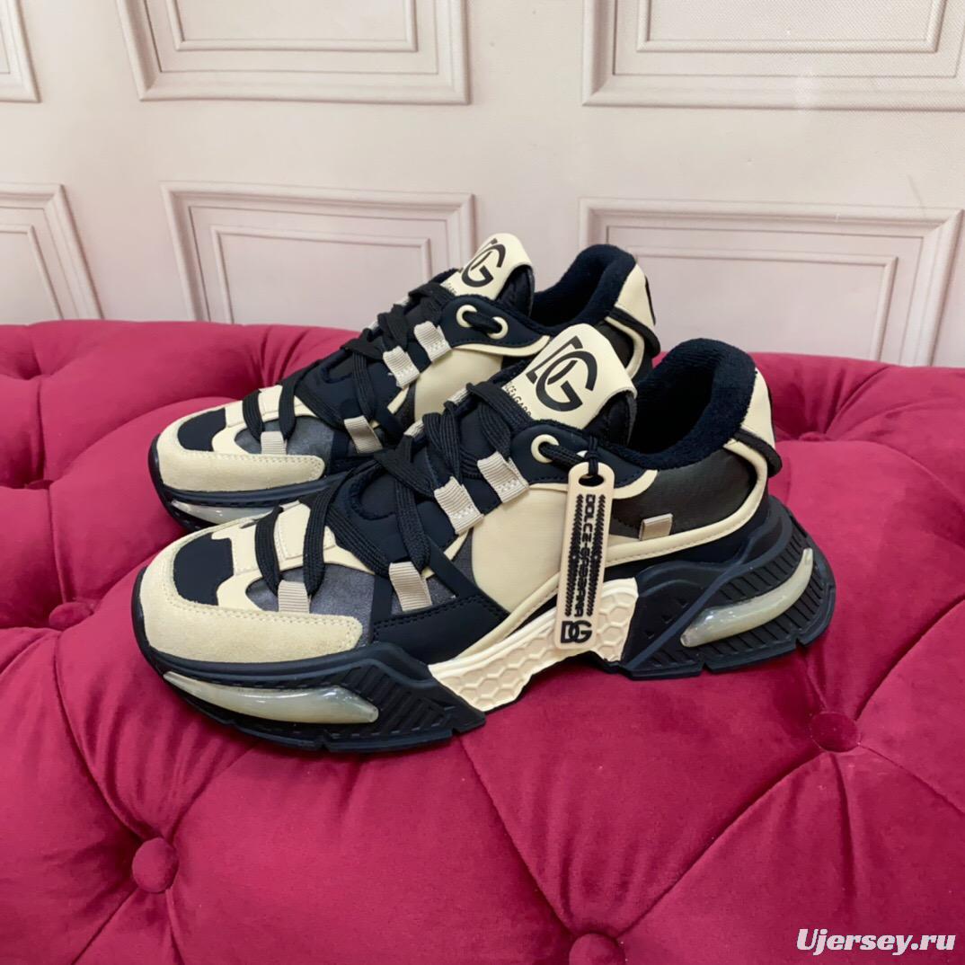 2025 Unisex Dolce & Gabbana Black Beige Leather Sneakers DG LY00340