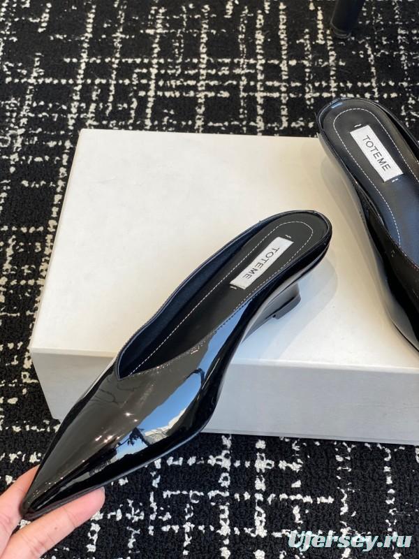 2025 Women Toteme Black Patent Leather Mule