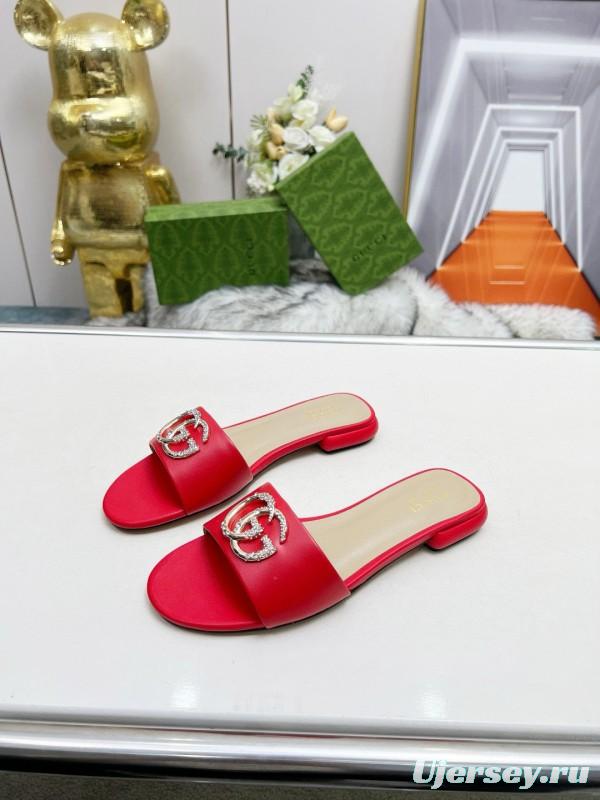2025 Gucci Red Leather Slippers GG Ornament MJ00190