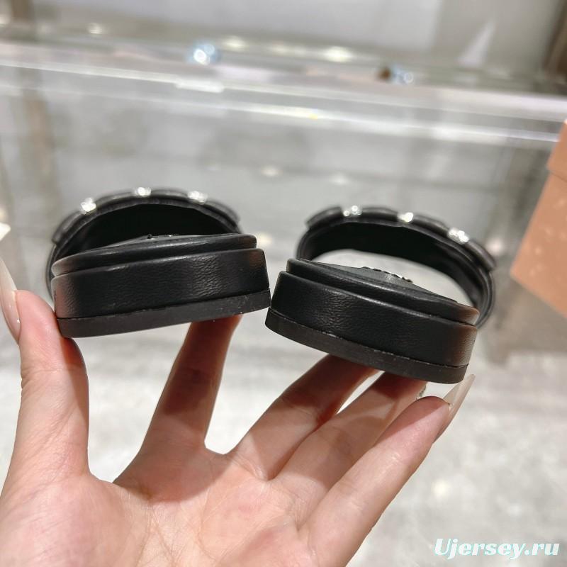 2025 Miumiu Black Leather Slippers KFY00250