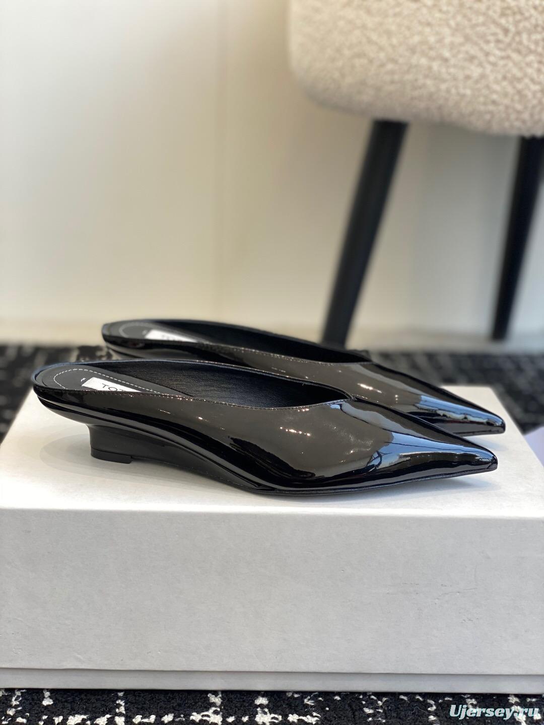 2025 Women Toteme Black Patent Leather Mule