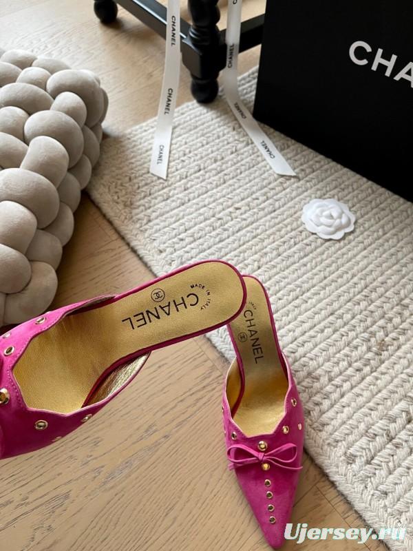 2025 Women Chanel Pink Suede Slip-on Mules KFY00290