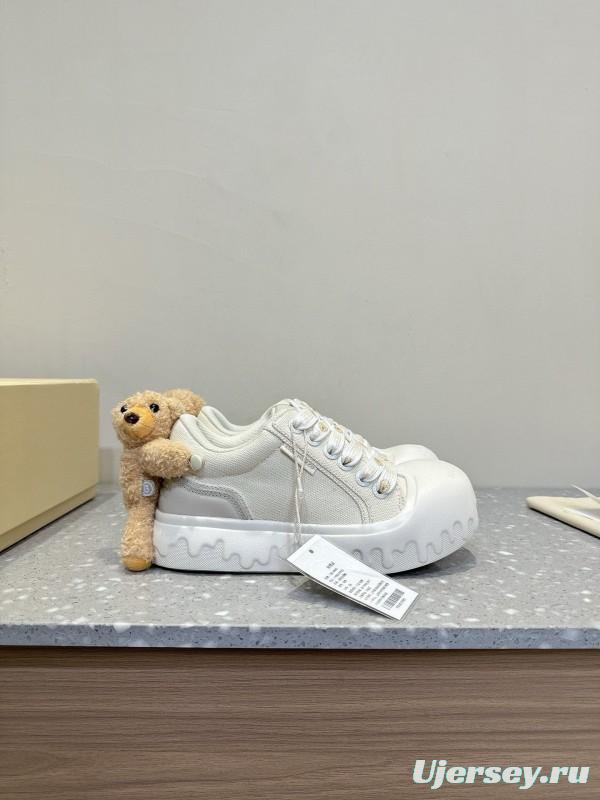 2025 Women 13DE MARZO White Canvas Leather Sneakers 3D Doll KFY00280