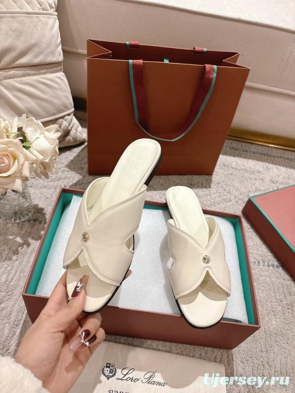 2025 Slippers LP Ivory Leather Slippers LY00270