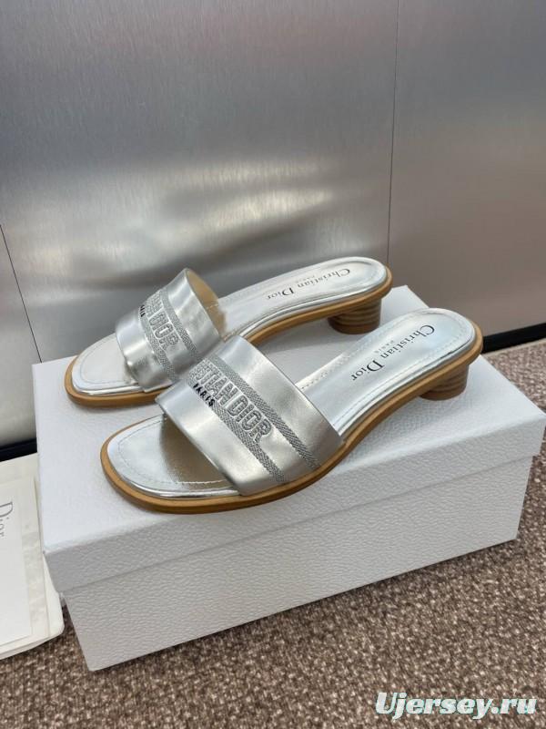 2025 Women Dior Silver Leather Slippers CD Logo KFY00300