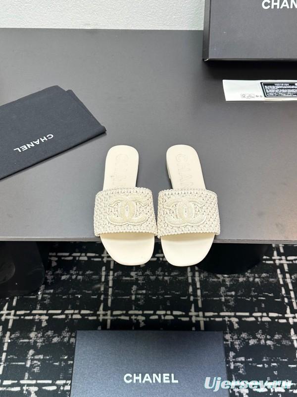 2025 CHANEL White Knit Leather Slippers LY00250
