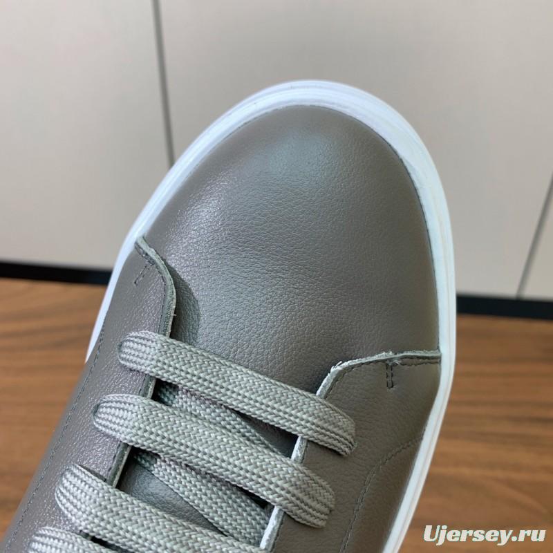 2025 Men Brunello Cucinelli Gray Leather Casual Sneakers Handmade Smooth Finish KFY00310 (M)