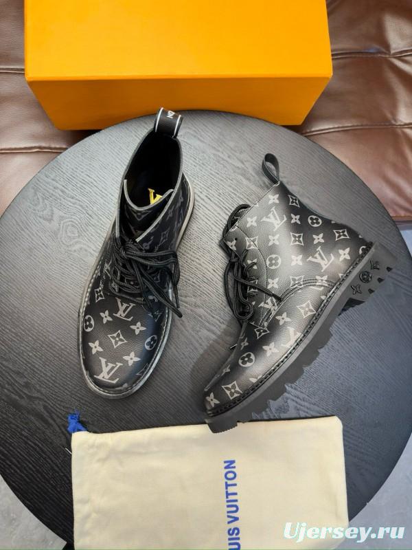 2024 Men Louis Vuitton Black Monogram Leather High Top Boots MJ00440