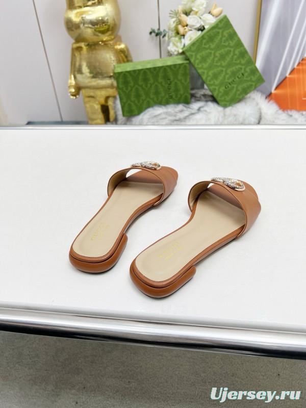 2025 Gucci Camel Leather Slippers GG Buckle MJ00190/225