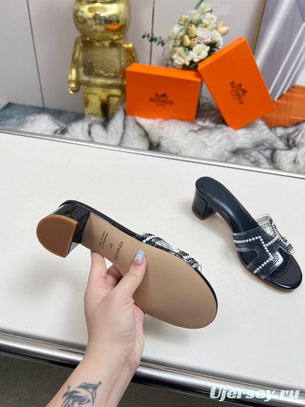 2025 Women Hermès Black Leather Slippers H Pattern MJ00180