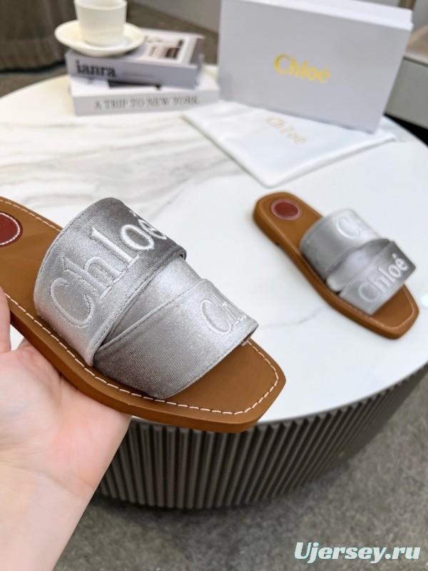 2025 Women Chloé Silver Leather Slippers LY00200