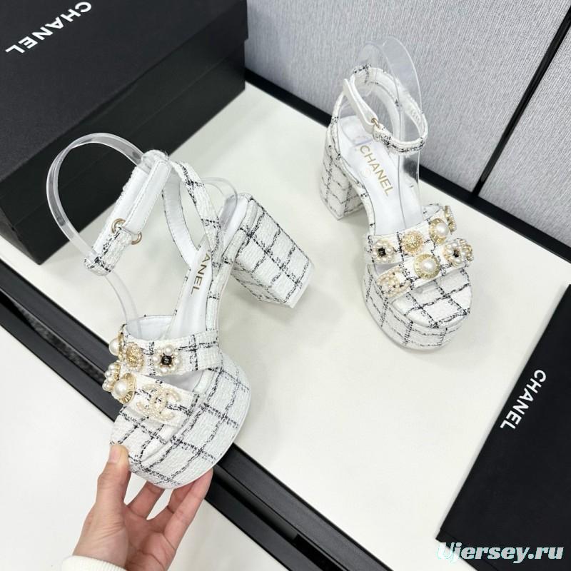 2025 Women Chanel White Black Tweed Platform Sandals