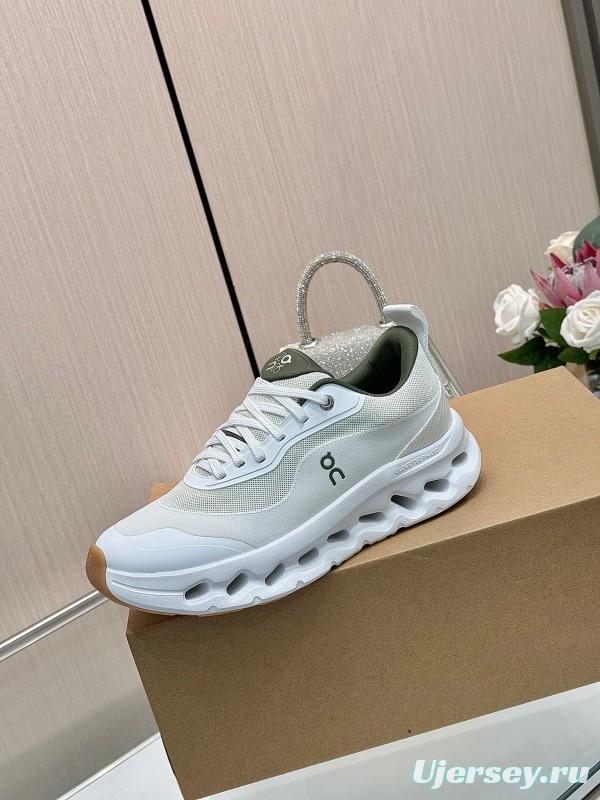 2025 Unisex Loewe White Mesh Sneakers Collaboration KFY00300