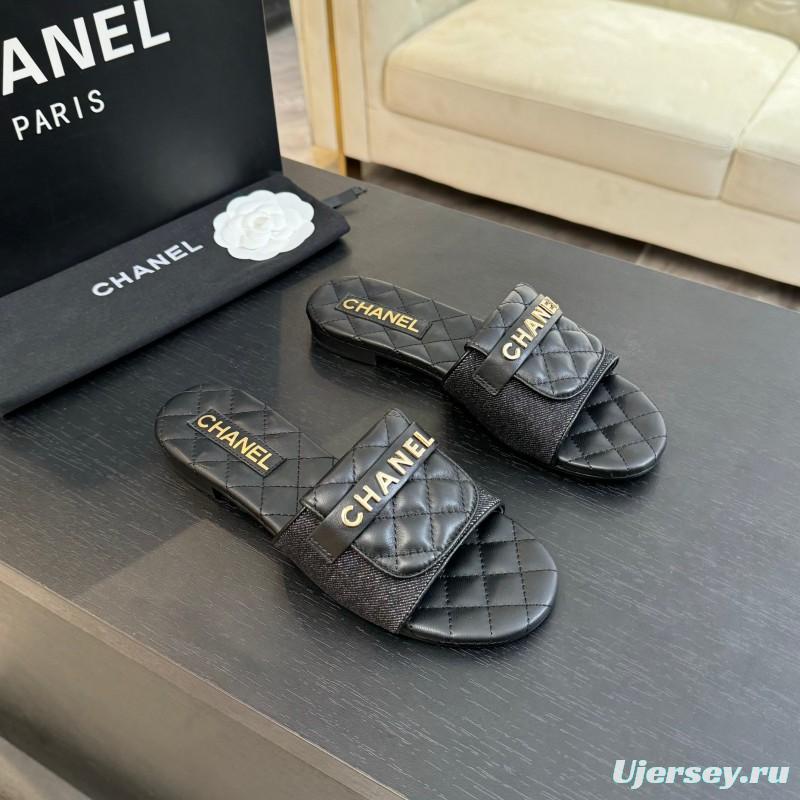 2025 Women Chanel Black Leather Slippers