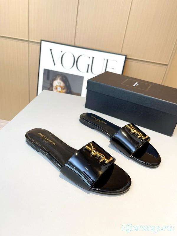 2025 Women Yves Saint Laurent Black Patent Leather Slide Sandals