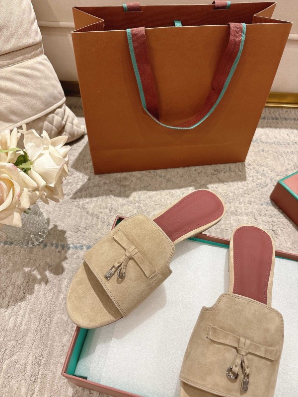 2025 Women LP Beige Suede Slippers
