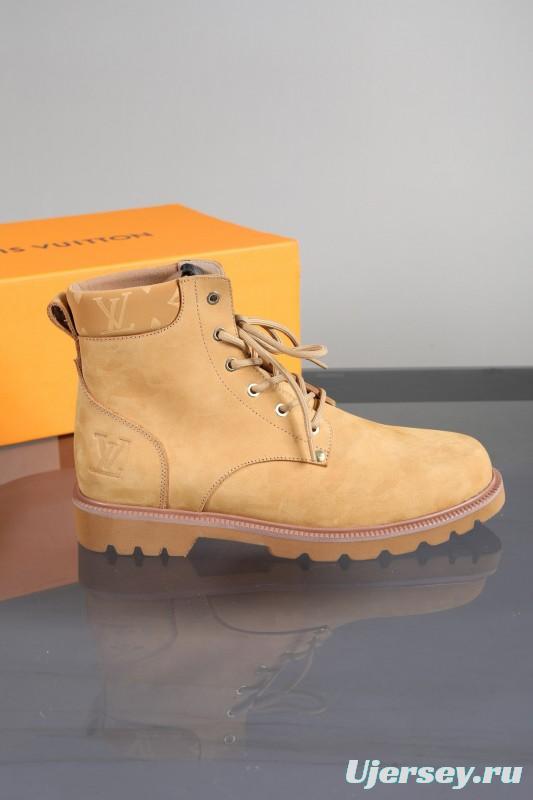 2024 Men Louis Vuitton Beige Nubuck Leather Ankle Boots MJ00470