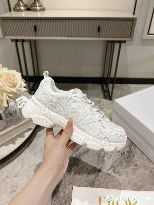 2025 Women Dior White Fabric Running Shoes KFY00370