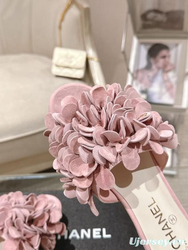 2025 Women Chanel Pink Suede Slippers Floral B2032-2