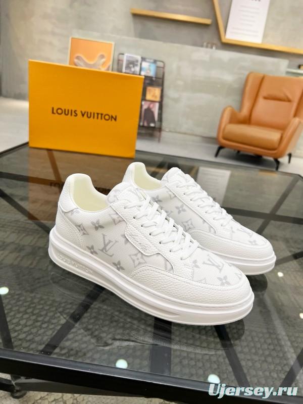 2024 Men Louis Vuitton White Leather Mesh Sneakers MJ00400