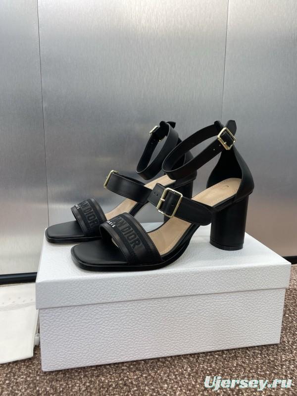 2025 Women Dior Black Leather Sandals Buckle KFY00310
