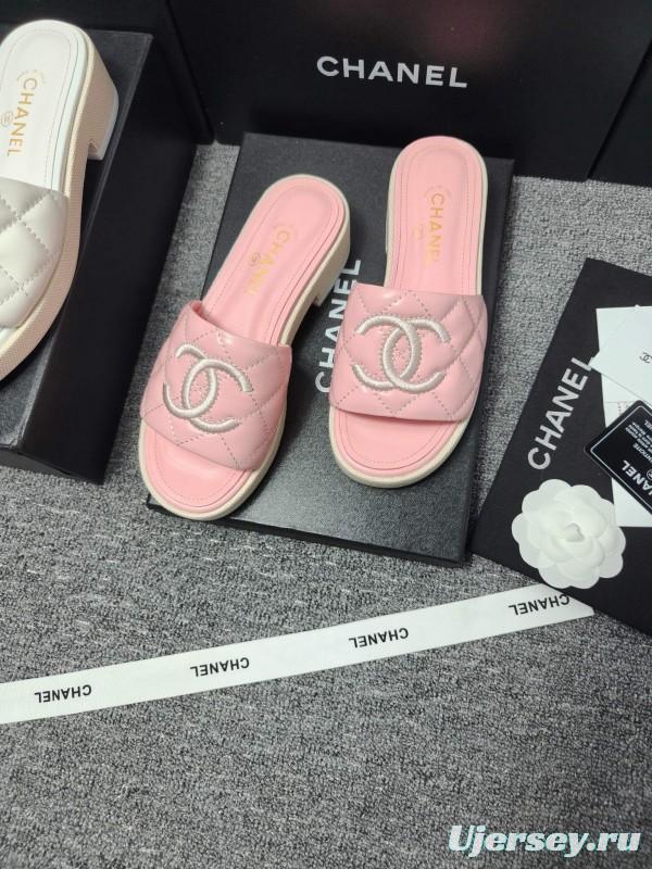 2025 Women Chanel Pink Leather Slippers